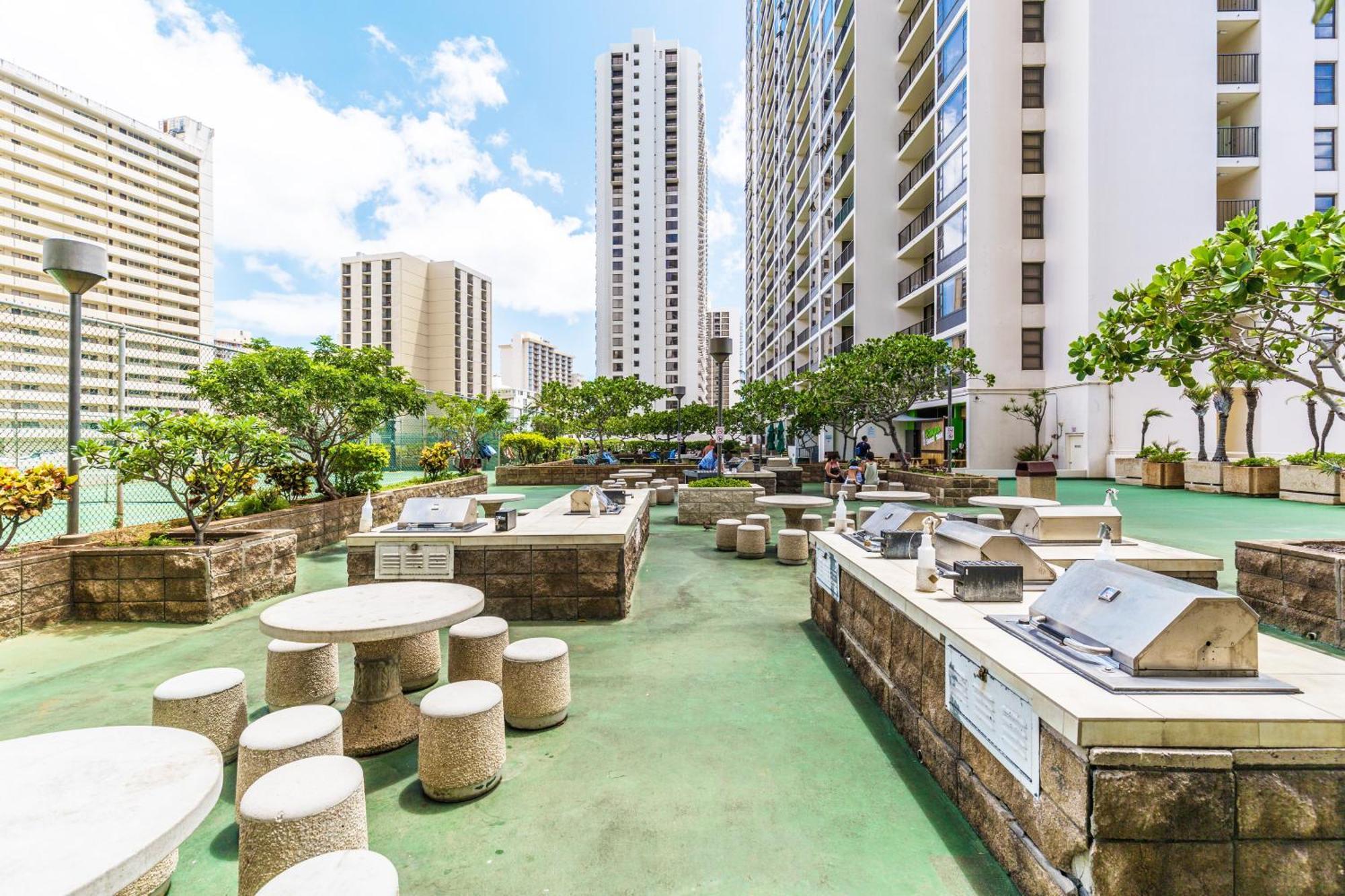 Great Ocean View Condo, Near Beach With Free Parking! Honolulu Exteriér fotografie